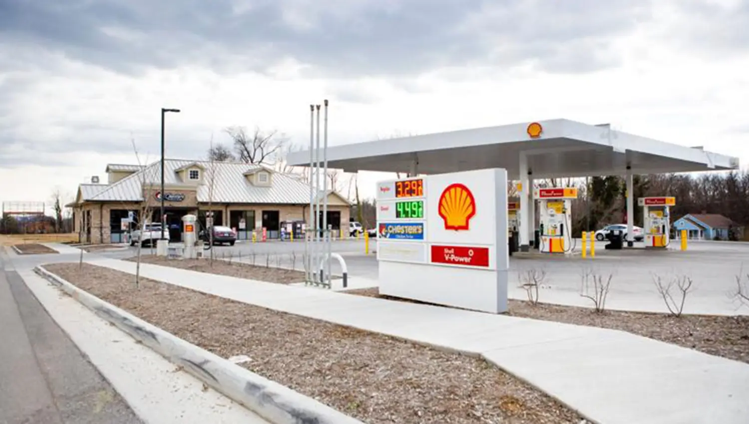Year-Old Shell Station Reports a “Phenomenal” Start in Roanoke
